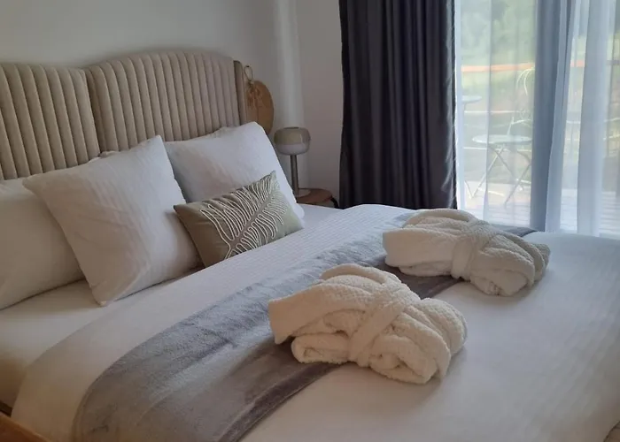 Дом отдыха Natura *